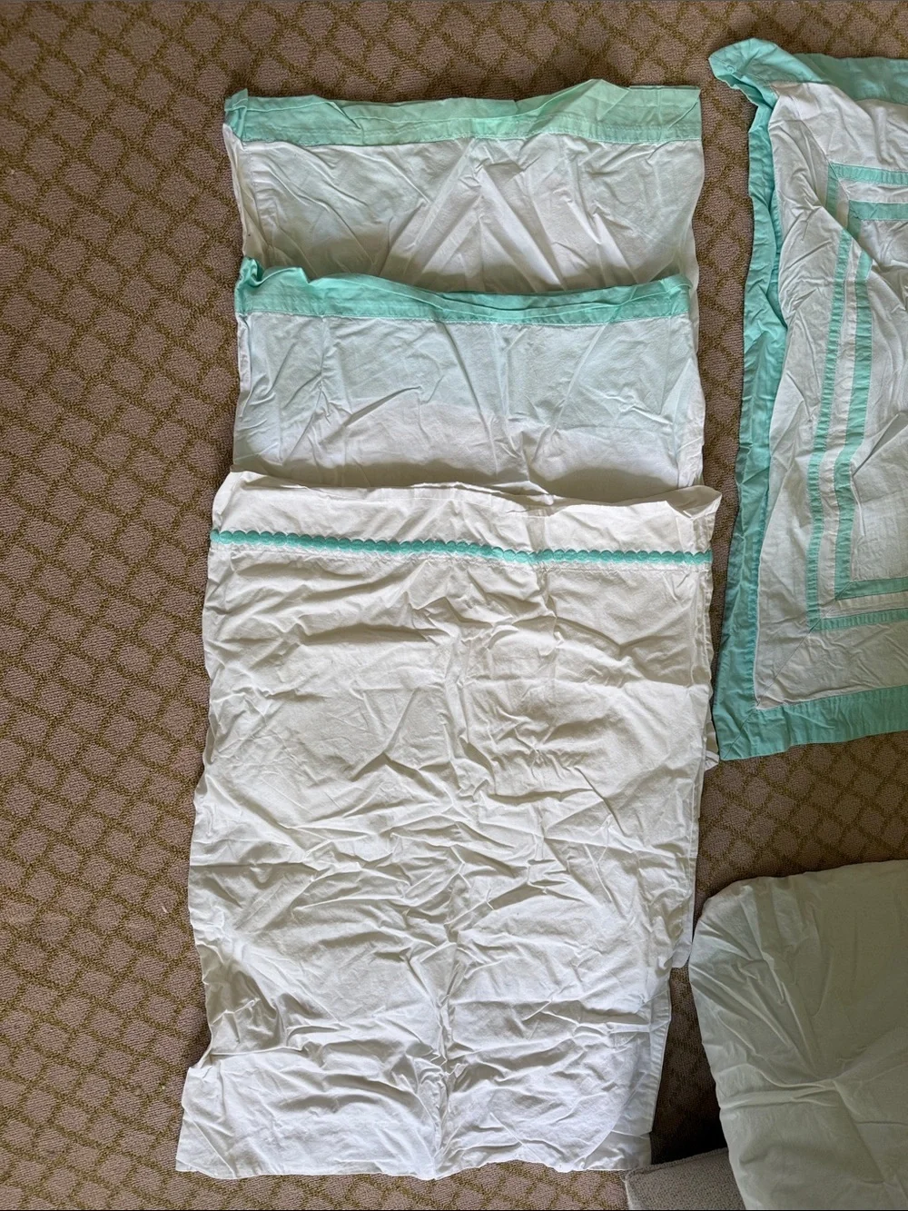 Pottery Barn Teen Twin Duvet Cover, Euro Shame, 3 Pillow Cases